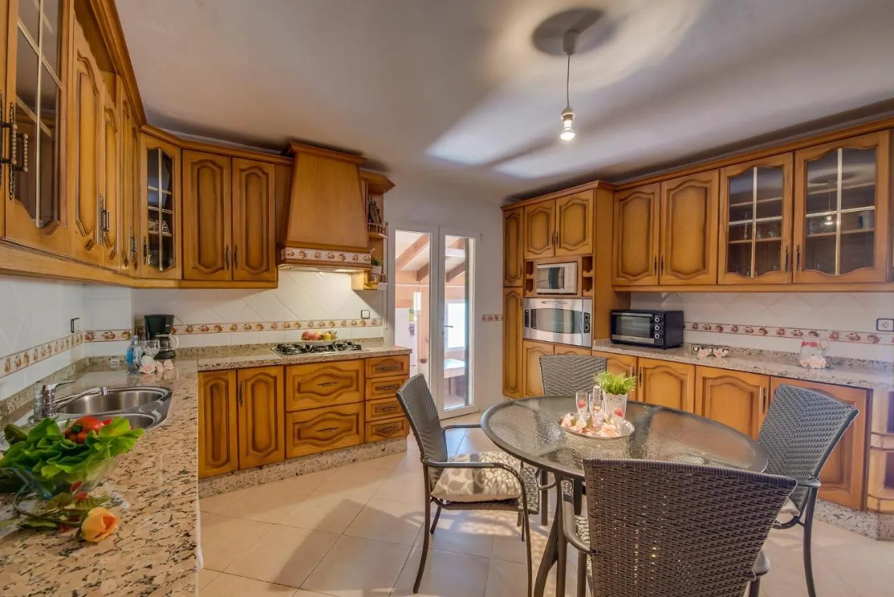 Ideal Property Mallorca - Villa Bona Vista Capdepera  Capdepera (Mallorca)